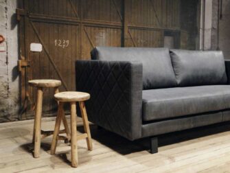 grijze 3 zits bank stof