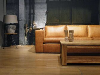 robuuste 4 zits bank andor cognac