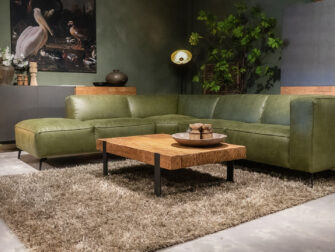 Hoekebank met hoge armleuning