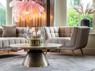 stoere stoffen drie zits bank uit voorraad