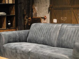 blauwe 3 zits bank leer