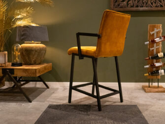 Barkruk in verschillende hoogtes