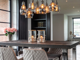 luxe bartafel met RVS metalen onderstel