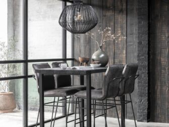 stoere industriele bartafel