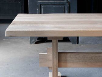 rustiek eiken kloostertafel