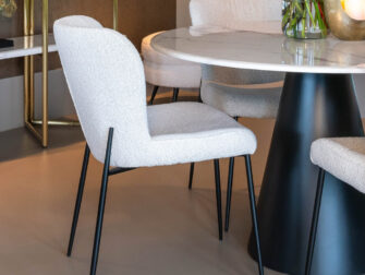 teddy stoel in het wit