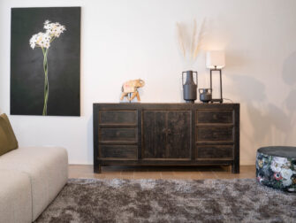 robuust zwart dressoir met laden en deuren