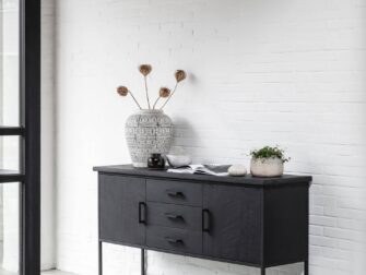 Dressoir zwevend staal