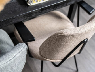 luxe eetkamerstoel met ergonomische rugleuning