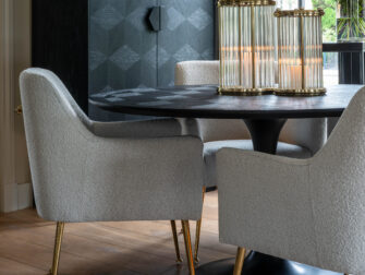 luxe comfortabele eetkamerstoelen boucle stof