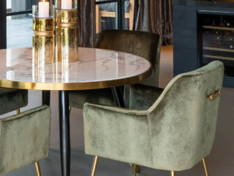 hotel chique eetkamerstoelen velours