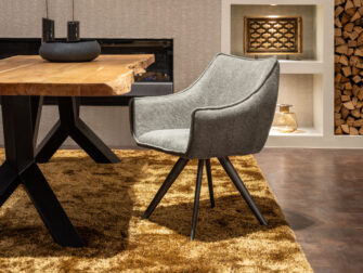 stoere kuipstoel in stof