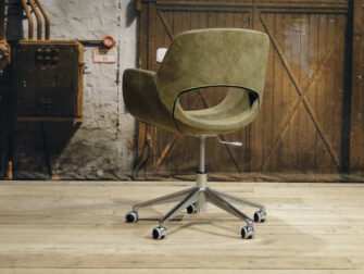 Eetkamerstoel Casignana - leer olive