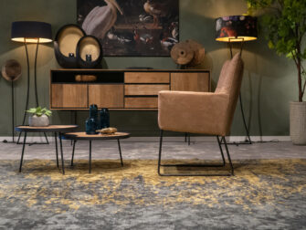 bruine leren eetkamerstoel met leuning