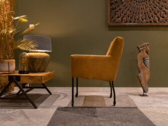 eetkamerstoel van leer