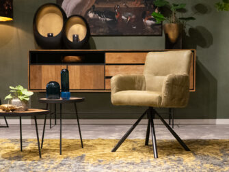 groene eetkamerstoel met draaifunctie