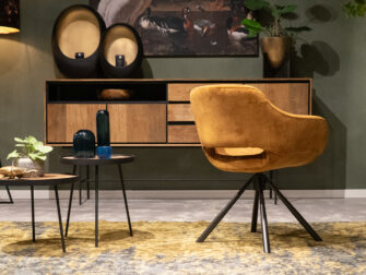 cognac kuipstoelen met armleuning