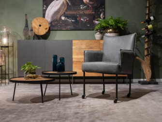 Stoere stoel op wielen