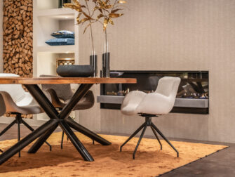 brede kuipstoelen direct uit voorraad