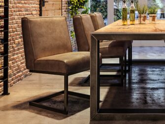 eetkamerstoel van het anker