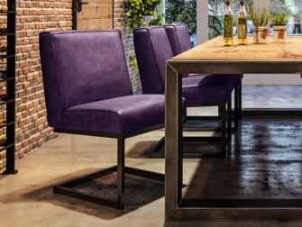 paarse eetkamerstoel