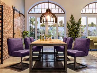paarse eetkamerstoelen