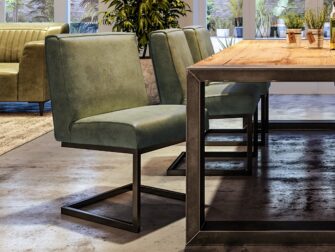 groene industriele stoel