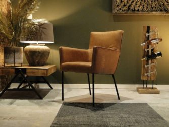 robuuste leren stoel