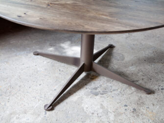 Verjongd eiken en rond blad