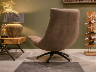 Stoere fauteuil in sterke stof