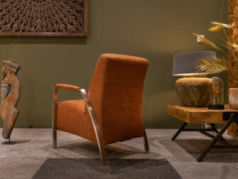 robuuste bruine fauteuil