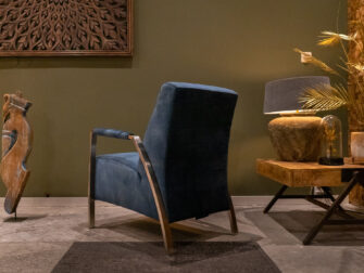 blauwe industriële fauteuil