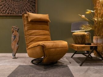 robuuste fauteuil met kussen