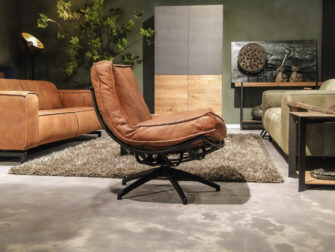 Cognac draaifauteuil