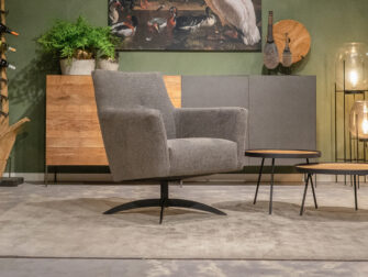 fauteuil met armleuningen