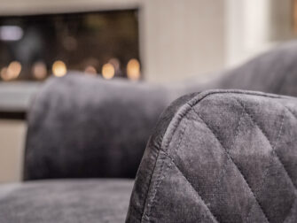 robuuste fauteuil uit voorraad leverbaar