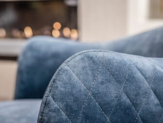 robuuste fauteuil met adore stof