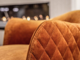 robuuste fauteuil cognac stof