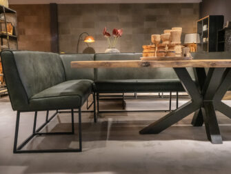 stoere bank met hoek