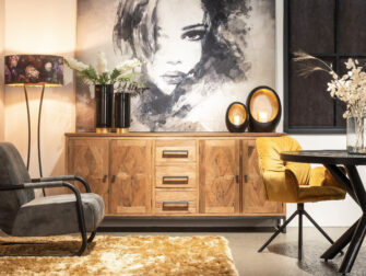 robuust dressoir van teakhout