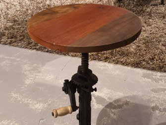 Kruk Manarola - oud hout