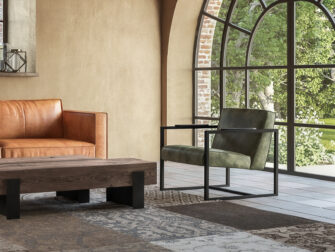 groen leren fauteuil industrieel