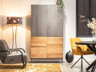 moderne kast van teakhout