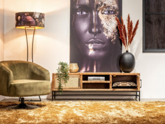 sfeervol tv-meubel met stalen onderstel