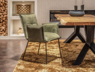 eetkamerstoel in groene stof