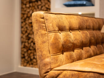 voorraad eetkamerbank cognac leer