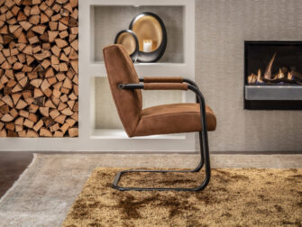 leren eetkamerstoel met armleuningen