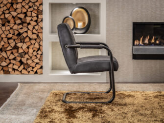 luxe eetkamerstoel met stalen poot