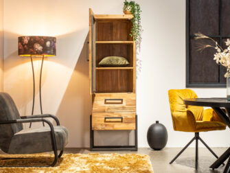 industriële boekenkast van recyclet teak