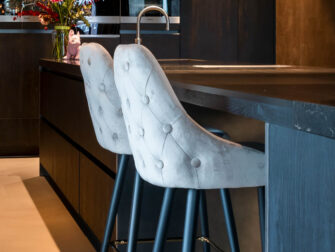 gecapitonneerde bakruk